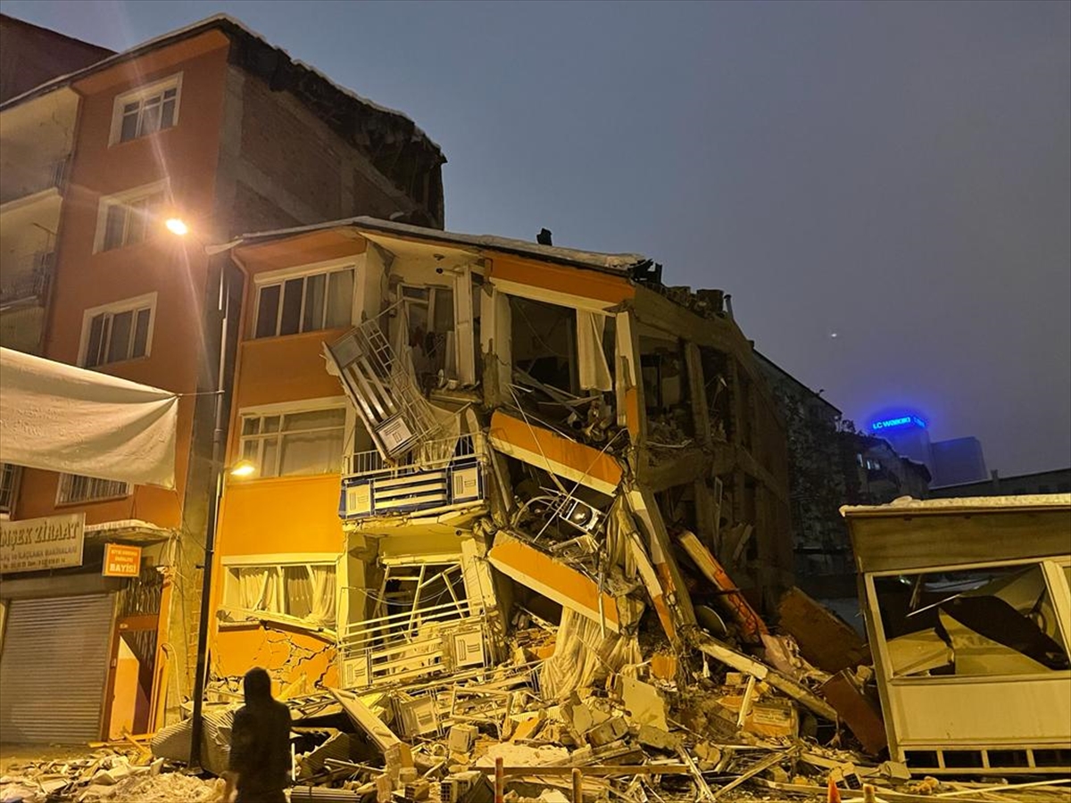 Kahramanmaraş depremi geniş bir alanı etkiledi 