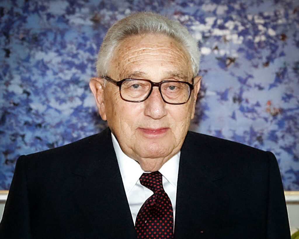 Eski ABD Dışişleri Bakanı Henry Kissinger, bir bankanın davetlisi olarak konferans vermek üzere İstanbul'a geldi. (Anadolu Ajansı- 31.05.2007)