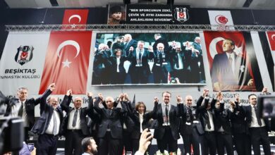 Beşiktaş yeni başkanını seçti: Hasan Arat